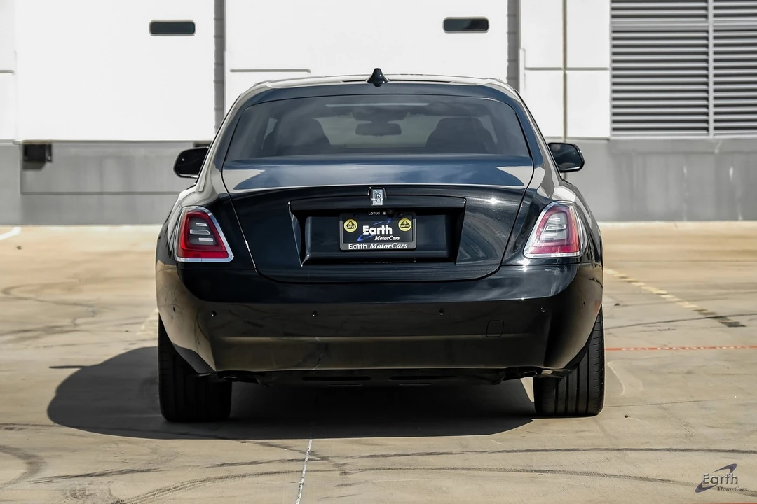 2022 Rolls-Royce Ghost 2nd Gen - Image 10 of 12