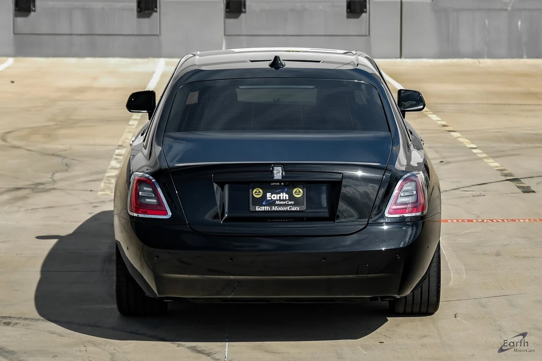 2022 Rolls-Royce Ghost 2nd Gen - Image 11 of 12