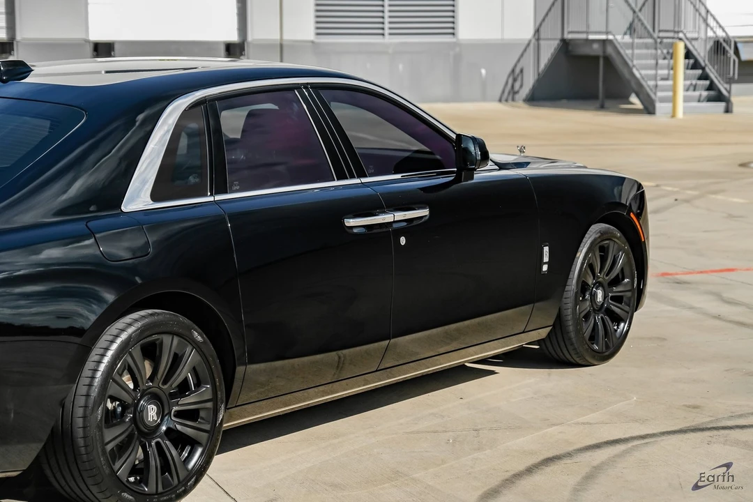 2022 Rolls-Royce Ghost 2nd Gen - Image 15 of 21