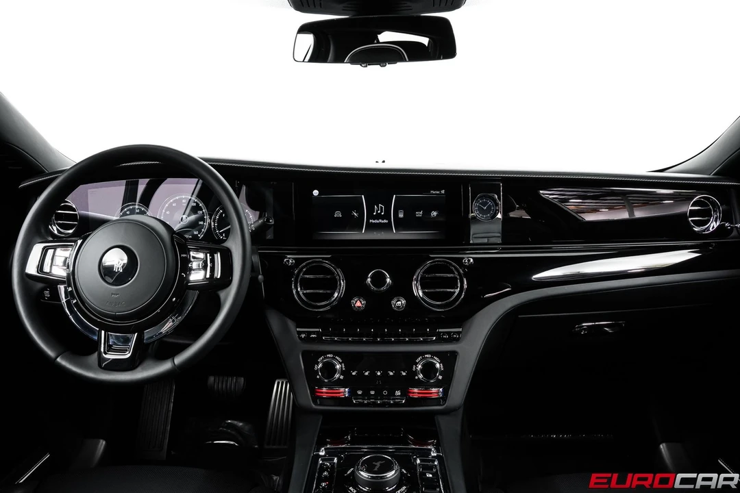 2022 Rolls-Royce Ghost 2nd Gen - Image 27 of 31