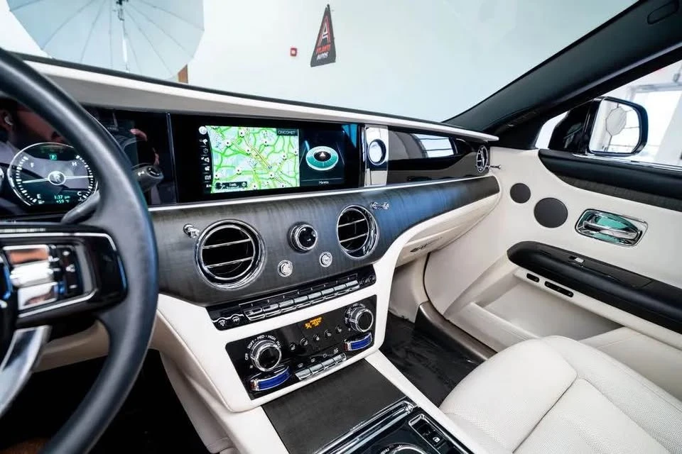 2022 Rolls-Royce Ghost 2nd Gen - Image 12 of 20