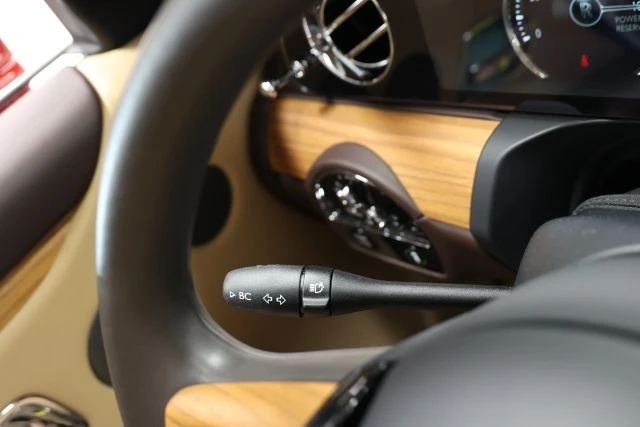2022 Rolls-Royce Ghost 2nd Gen - Image 29 of 31