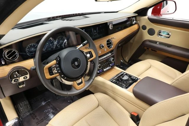 2022 Rolls-Royce Ghost 2nd Gen - Image 24 of 31