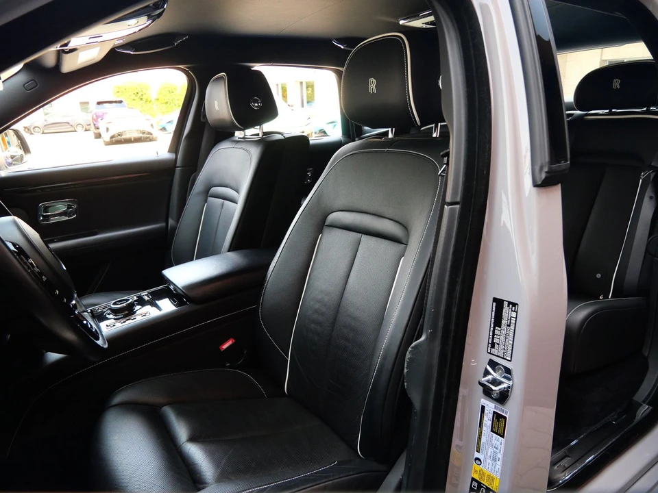 2022 Rolls-Royce Ghost 2nd Gen - Image 25 of 31