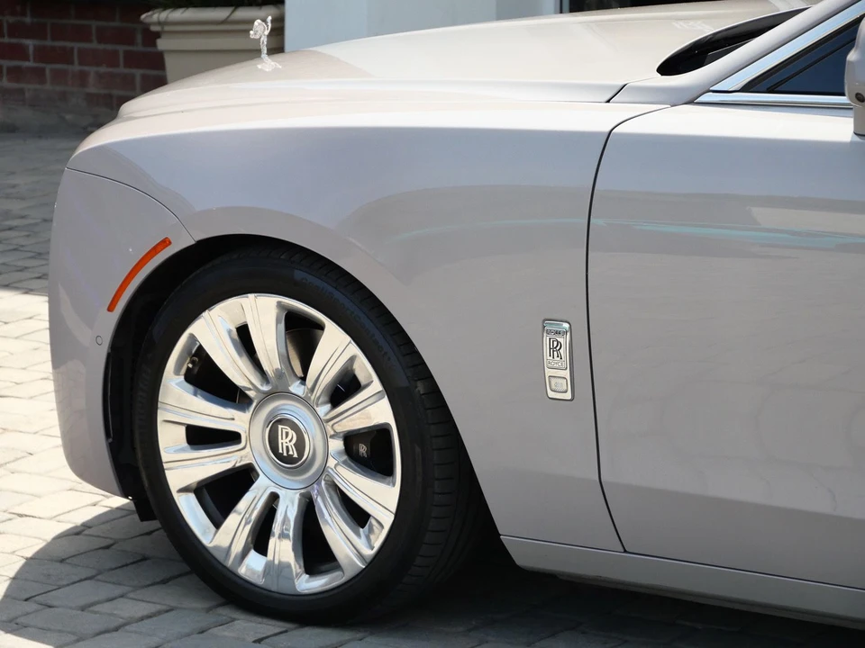 2022 Rolls-Royce Ghost 2nd Gen - Image 14 of 31