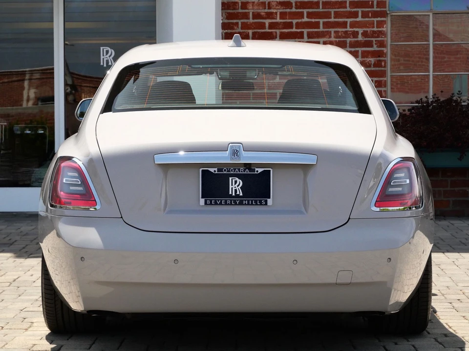 2022 Rolls-Royce Ghost 2nd Gen - Image 8 of 31