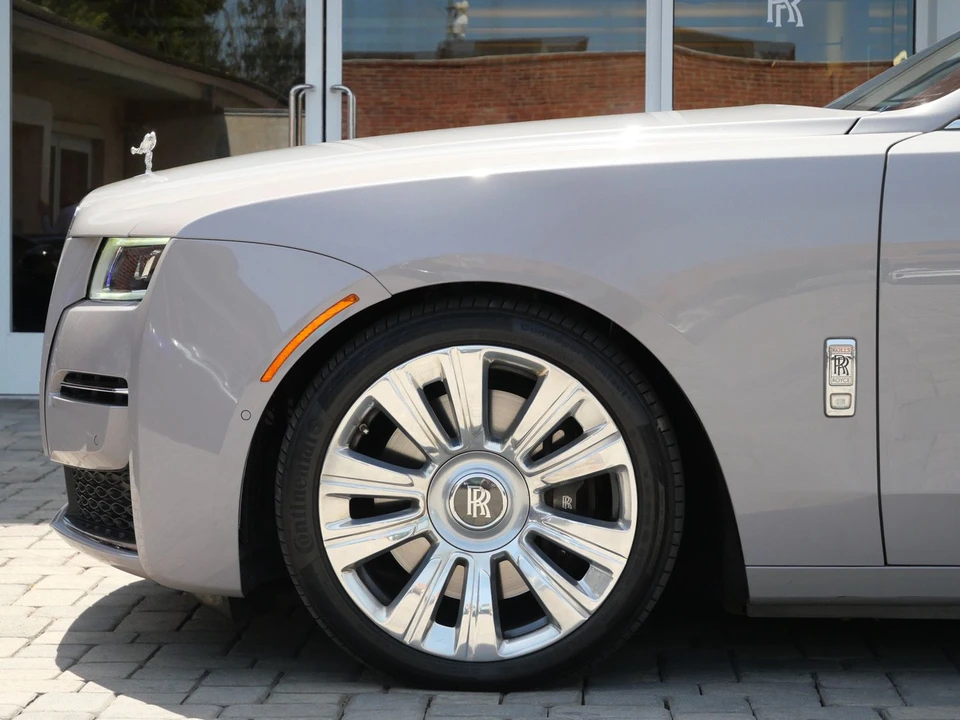 2022 Rolls-Royce Ghost 2nd Gen - Image 13 of 31
