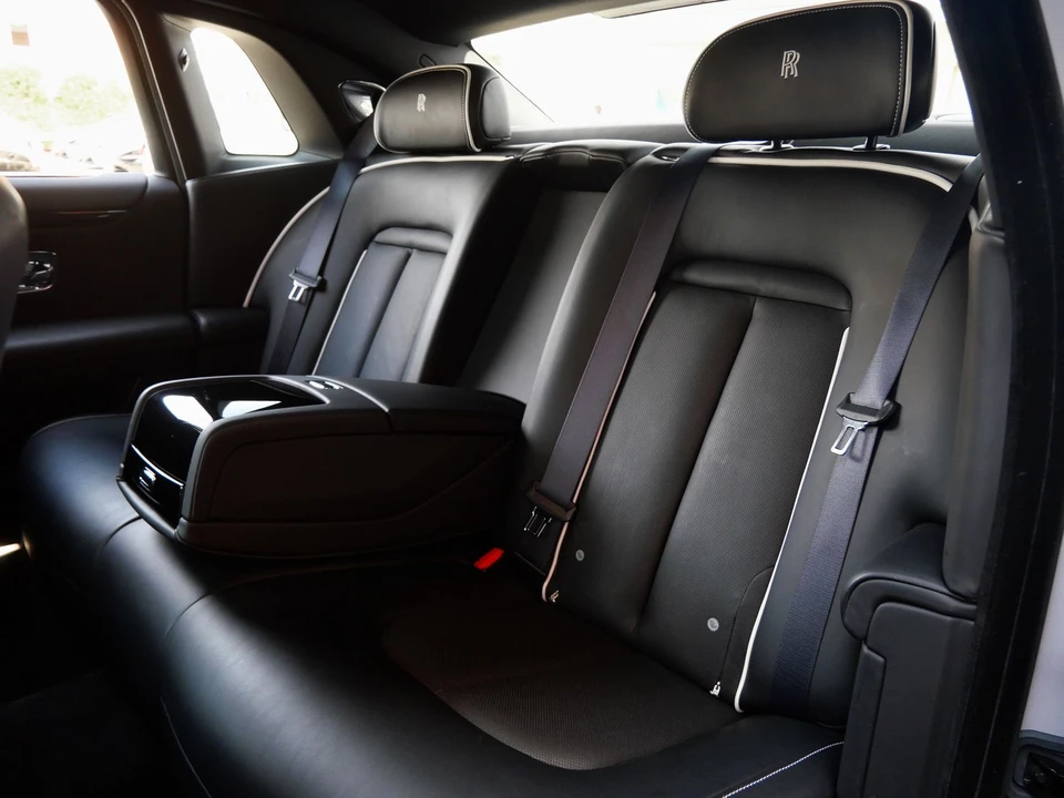 2022 Rolls-Royce Ghost 2nd Gen - Image 9 of 31