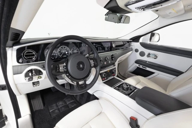 2022 Rolls-Royce Ghost 2nd Gen - Image 5 of 24
