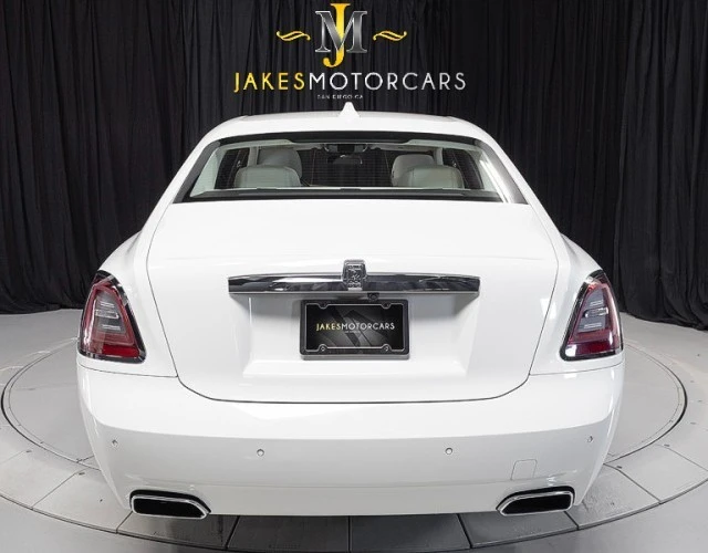 2022 Rolls-Royce Ghost 2nd Gen - Image 10 of 24