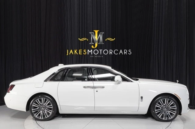 2022 Rolls-Royce Ghost 2nd Gen - Image 14 of 24