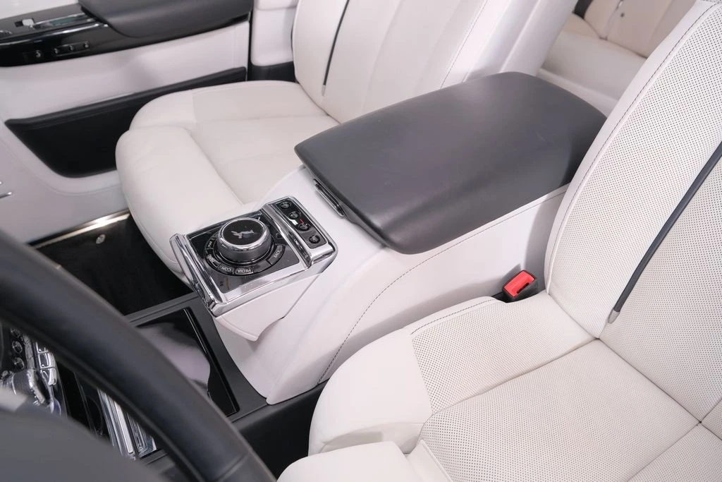 2022 Rolls-Royce Phantom VIII - Image 12 of 31