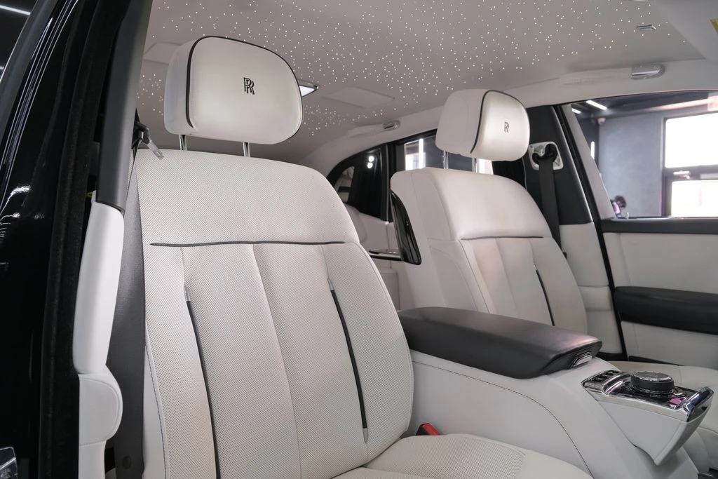 2022 Rolls-Royce Phantom VIII - Image 19 of 31