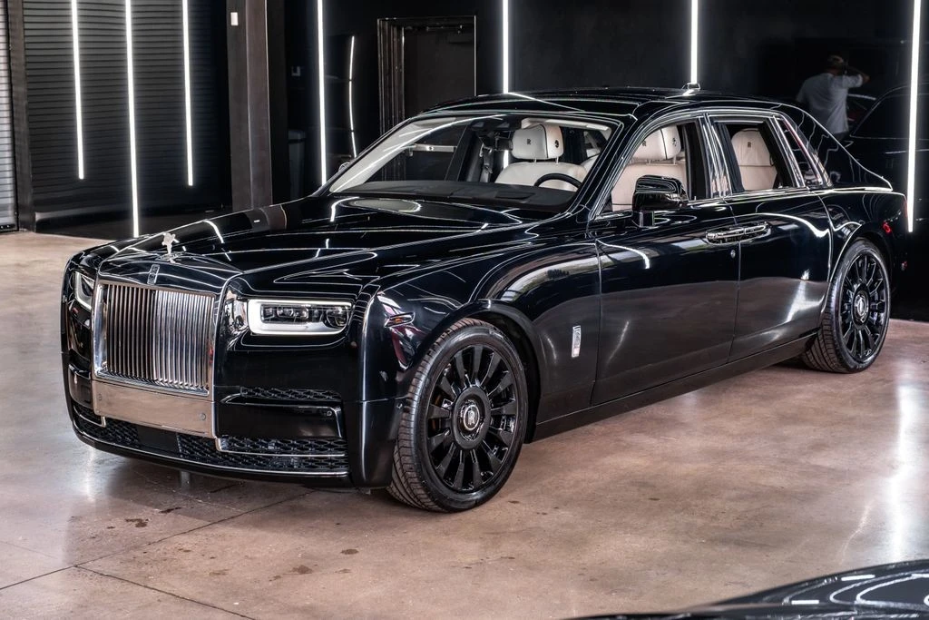 2022 Rolls-Royce Phantom VIII - Image 4 of 31