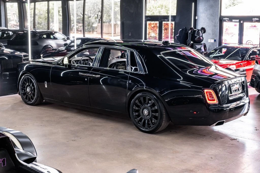 2022 Rolls-Royce Phantom VIII - Image 21 of 31