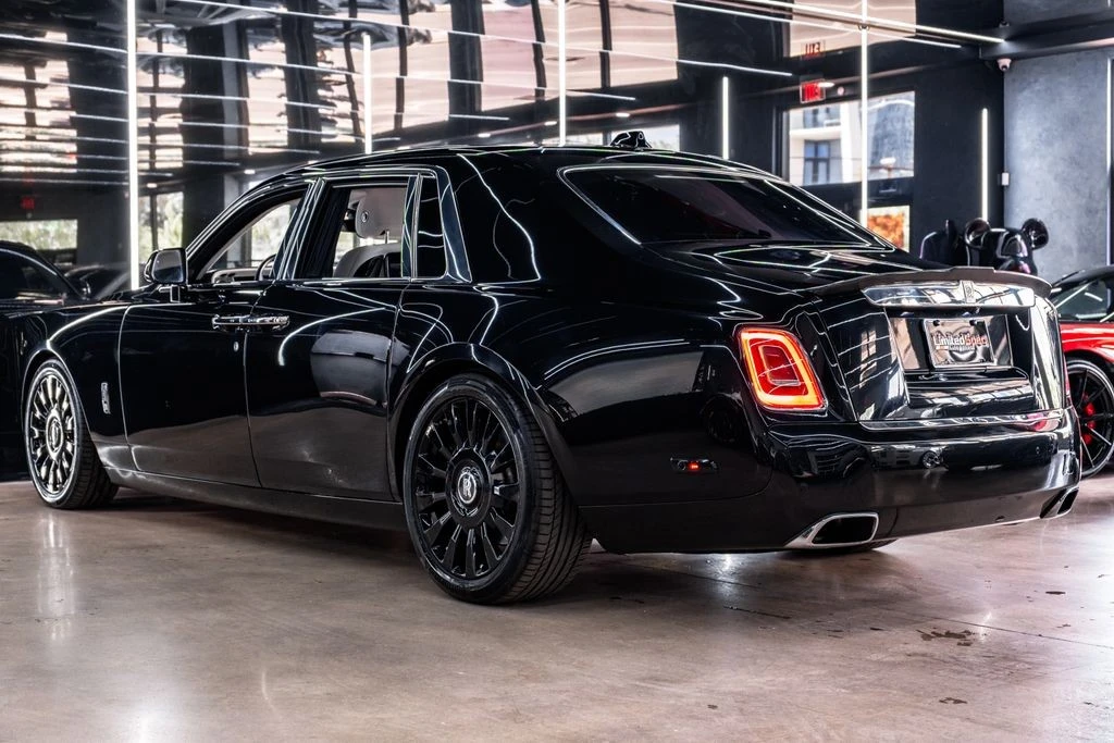 2022 Rolls-Royce Phantom VIII - Image 22 of 31
