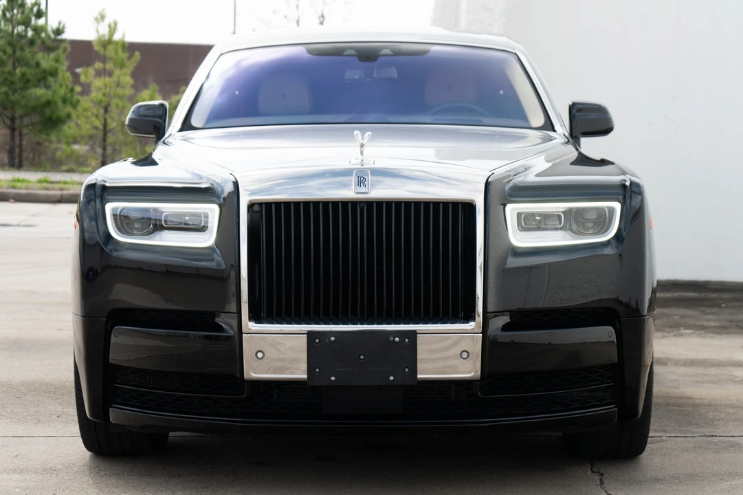 2022 Rolls-Royce Phantom VIII - Image 13 of 21