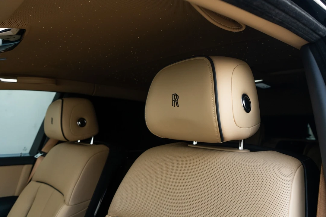 2022 Rolls-Royce Phantom VIII - Image 19 of 21