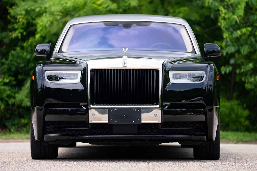 2022 Rolls-Royce Phantom VIII - Image 18 of 31
