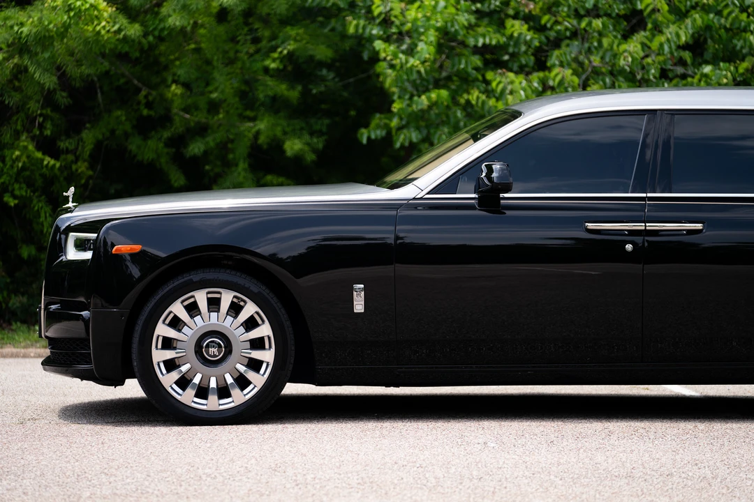 2022 Rolls-Royce Phantom VIII - Image 29 of 31