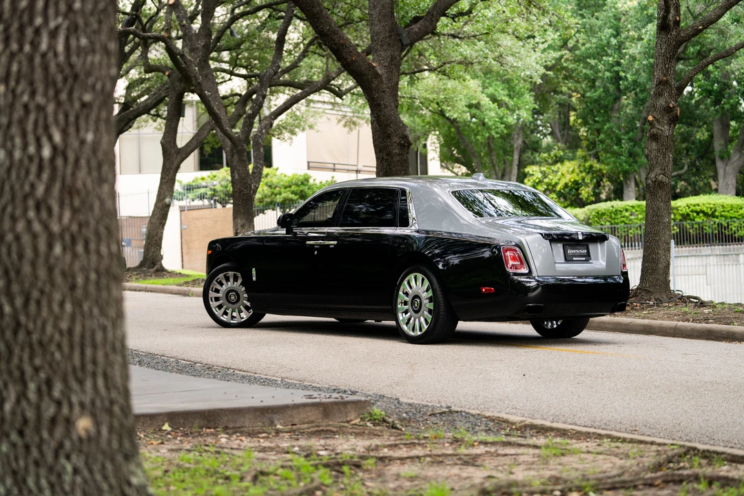 2022 Rolls-Royce Phantom VIII - Image 27 of 31