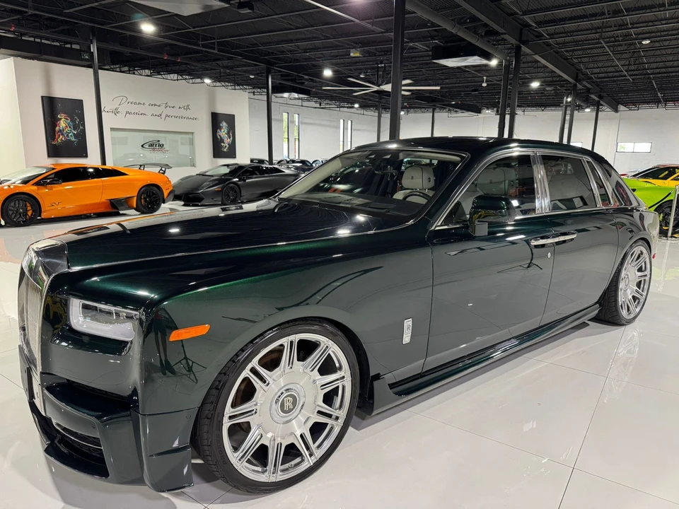 2022 Rolls-Royce Phantom VIII - Image 3 of 12