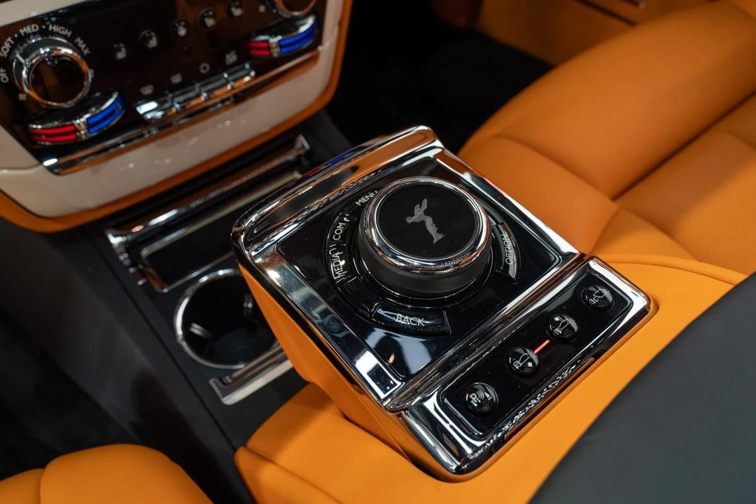 2022 Rolls-Royce Phantom VIII - Image 10 of 21