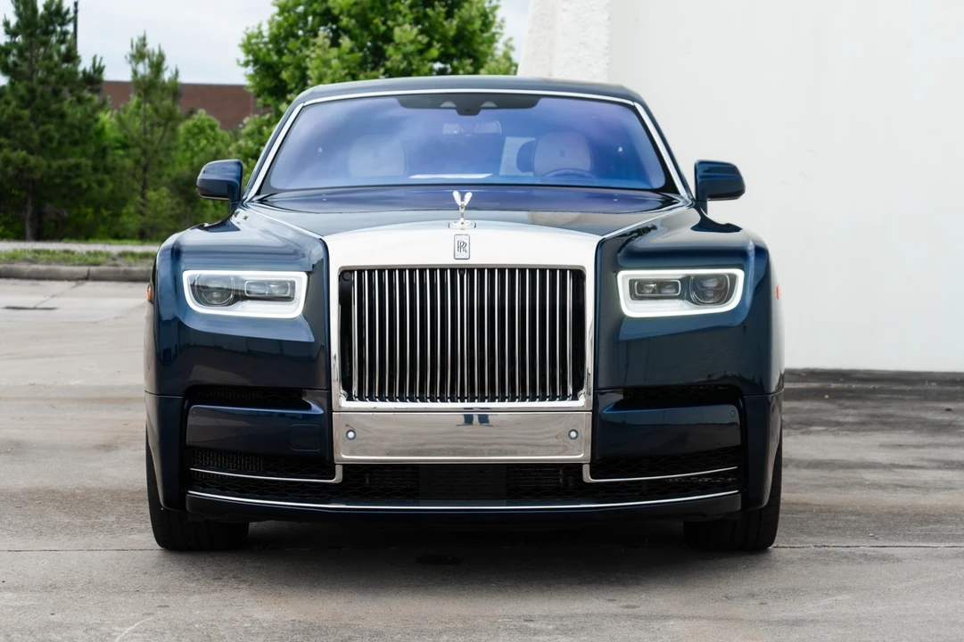 2022 Rolls-Royce Phantom - Image 13 of 31