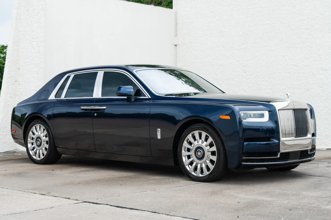 2022 Rolls-Royce Phantom - Image 7 of 31