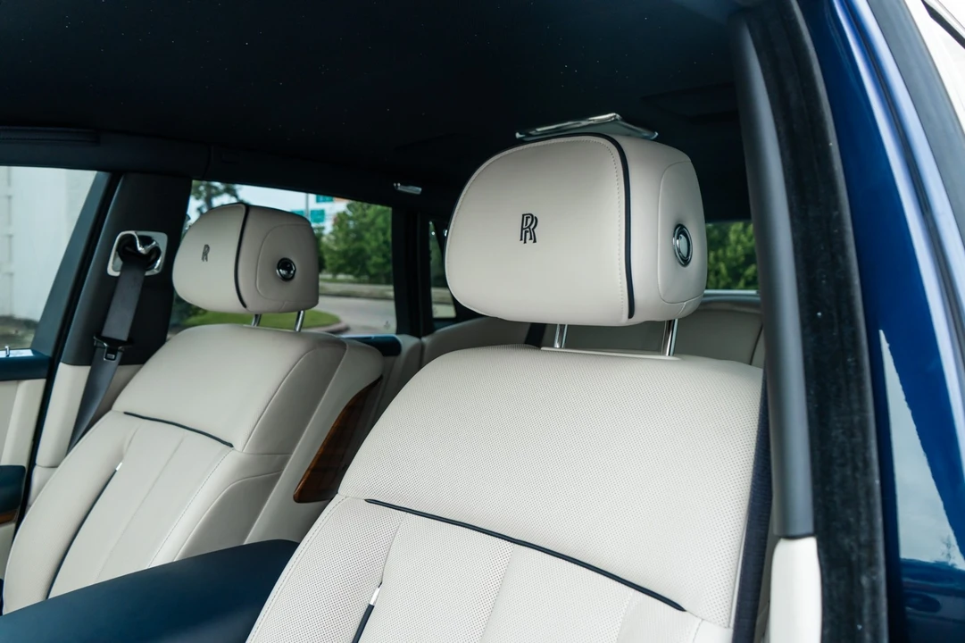 2022 Rolls-Royce Phantom - Image 26 of 31