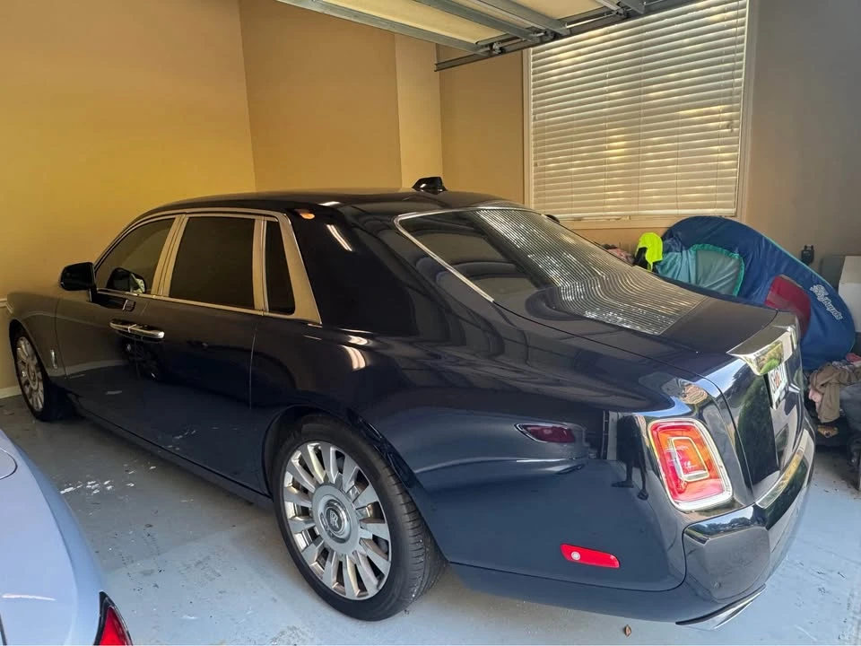 2022 Rolls-Royce Phantom VIII - Image 2 of 10