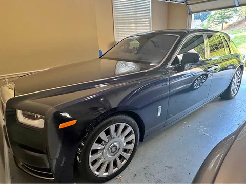 2022 Rolls-Royce Phantom Sedan 4D