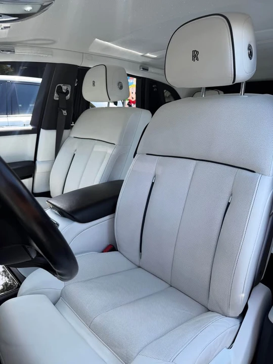 2022 Rolls-Royce Phantom VIII - Image 10 of 12