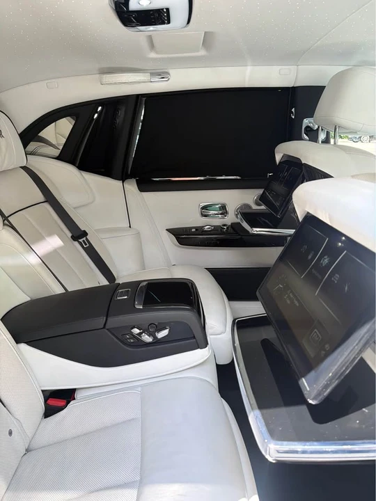 2022 Rolls-Royce Phantom VIII - Image 6 of 12