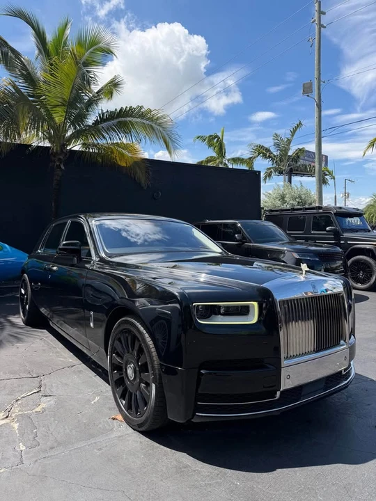 2022 Rolls-Royce Phantom VIII - Image 2 of 12