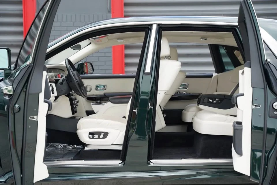 2022 Rolls-Royce Phantom VIII - Image 6 of 20