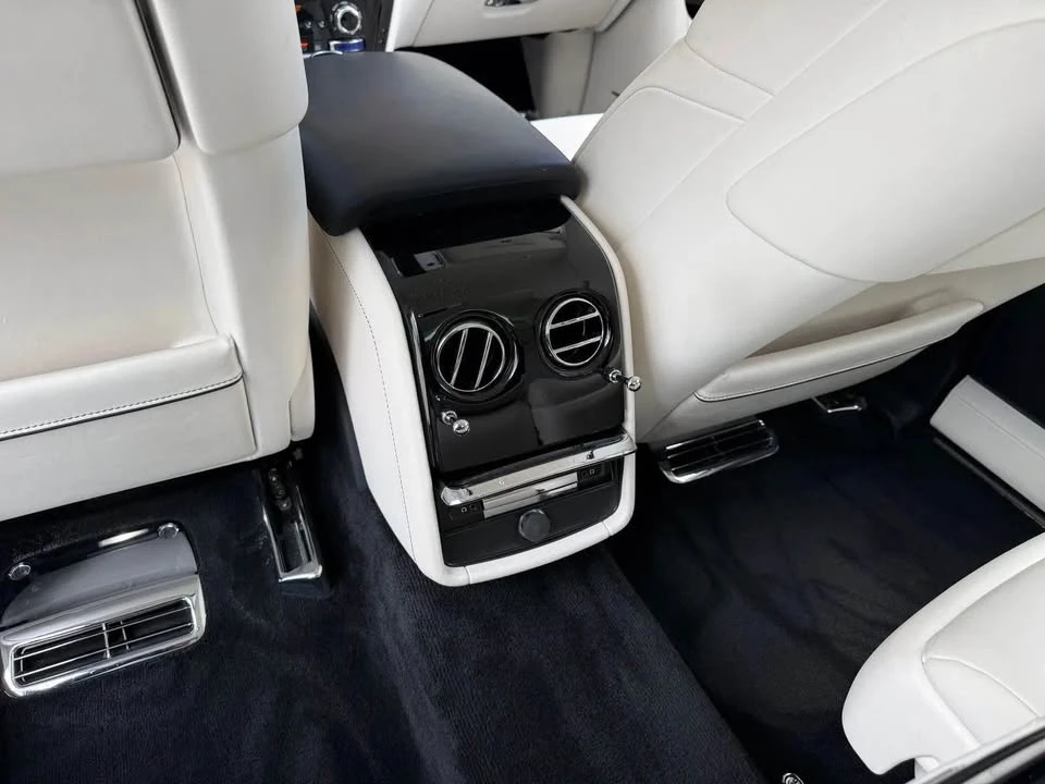 2022 Rolls-Royce Phantom VIII - Image 10 of 20