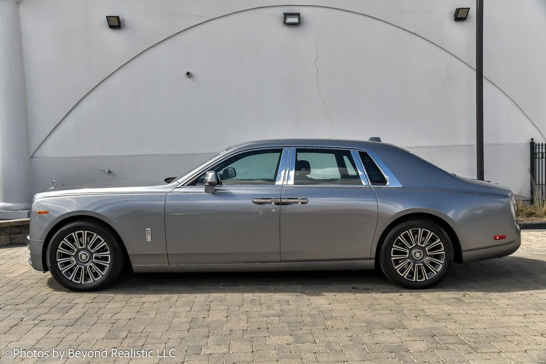 2022 Rolls-Royce Phantom VIII - Image 5 of 21