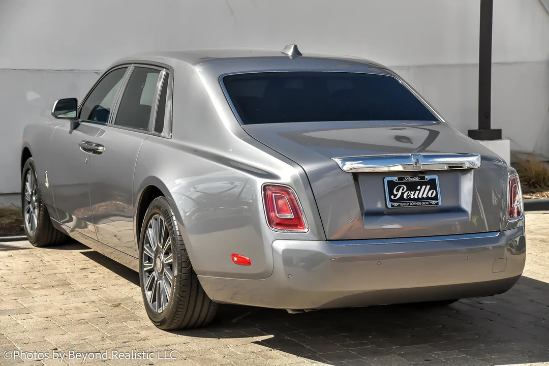 2022 Rolls-Royce Phantom VIII - Image 6 of 21