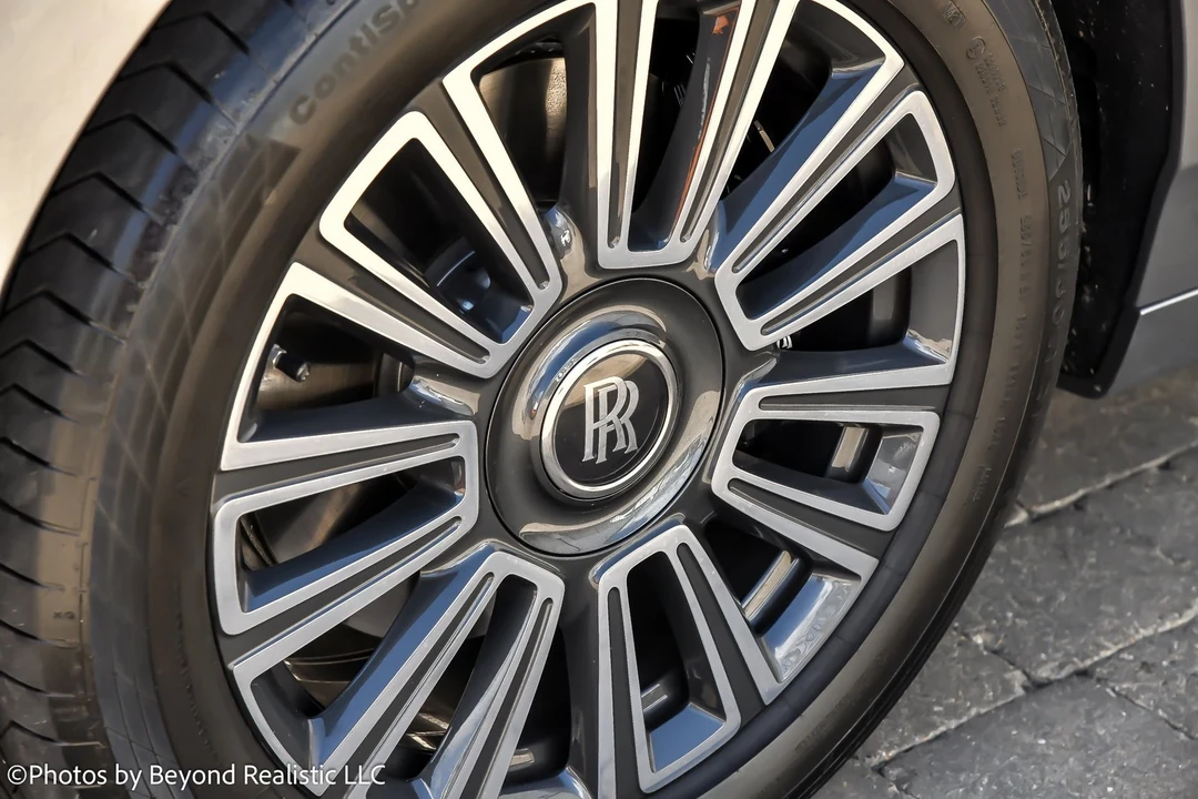 2022 Rolls-Royce Phantom VIII - Image 13 of 21