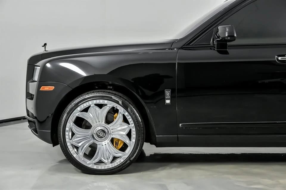 2022 Rolls-Royce Cullinan Black Badge - Image 7 of 20