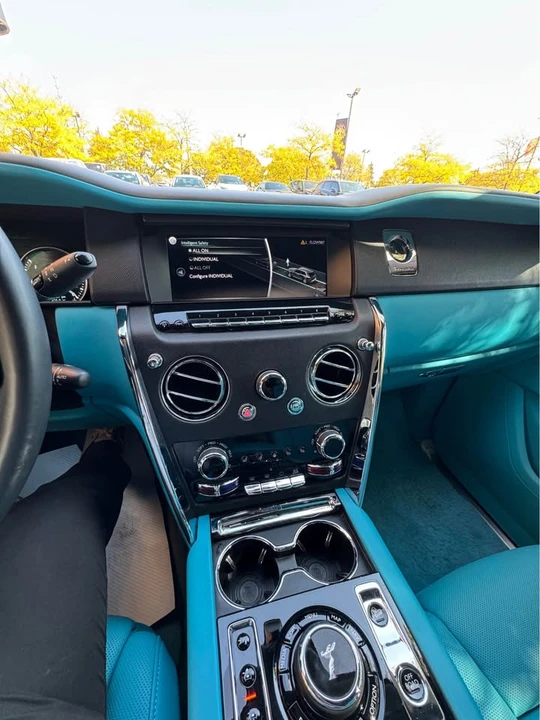 2022 Rolls-Royce Cullinan - Image 12 of 19