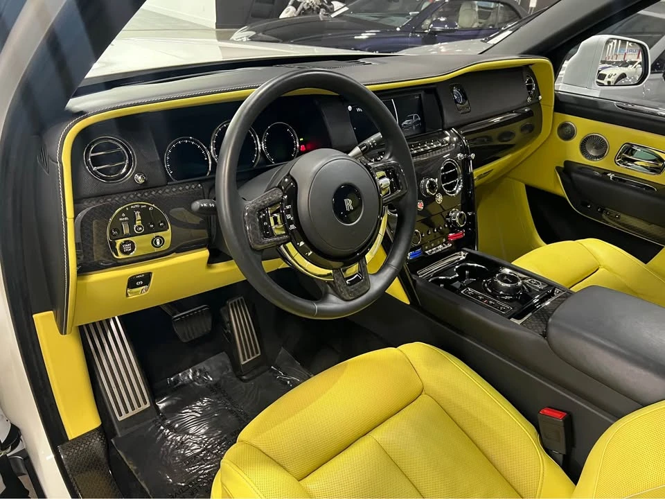 2022 Rolls-Royce Cullinan - Image 6 of 11