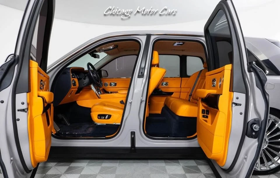 2022 Rolls-Royce Cullinan - Image 4 of 6