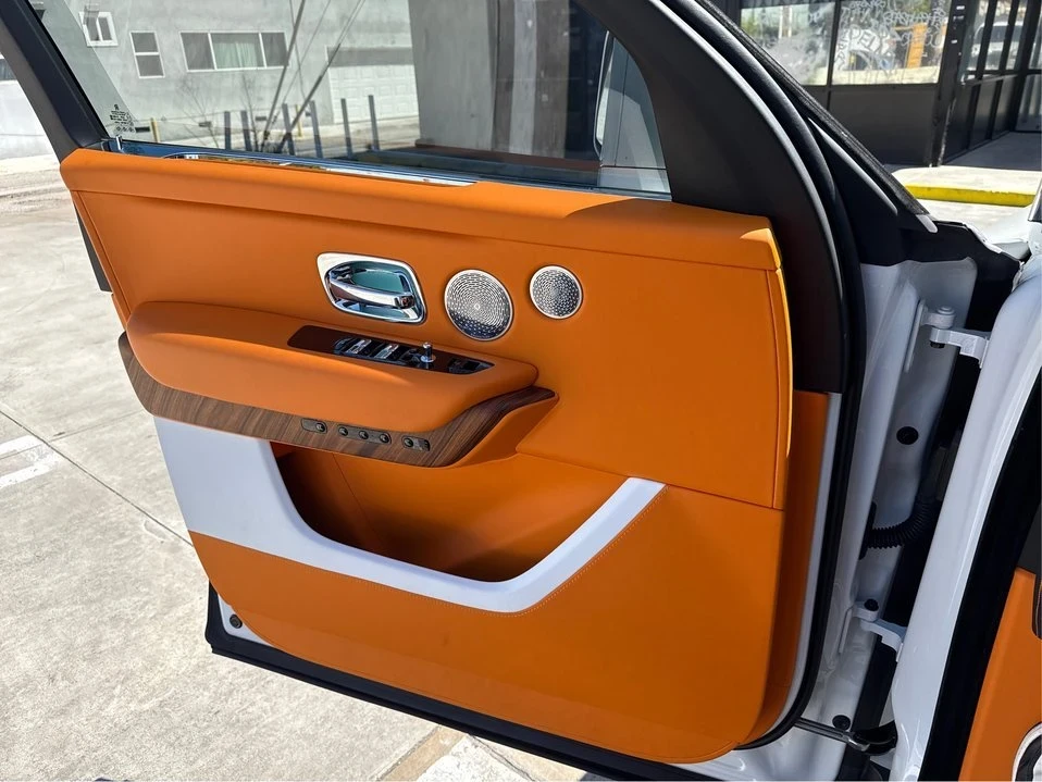 2022 Rolls-Royce Cullinan - Image 19 of 20