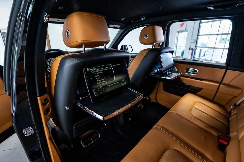 2022 Rolls-Royce Cullinan - Image 15 of 18