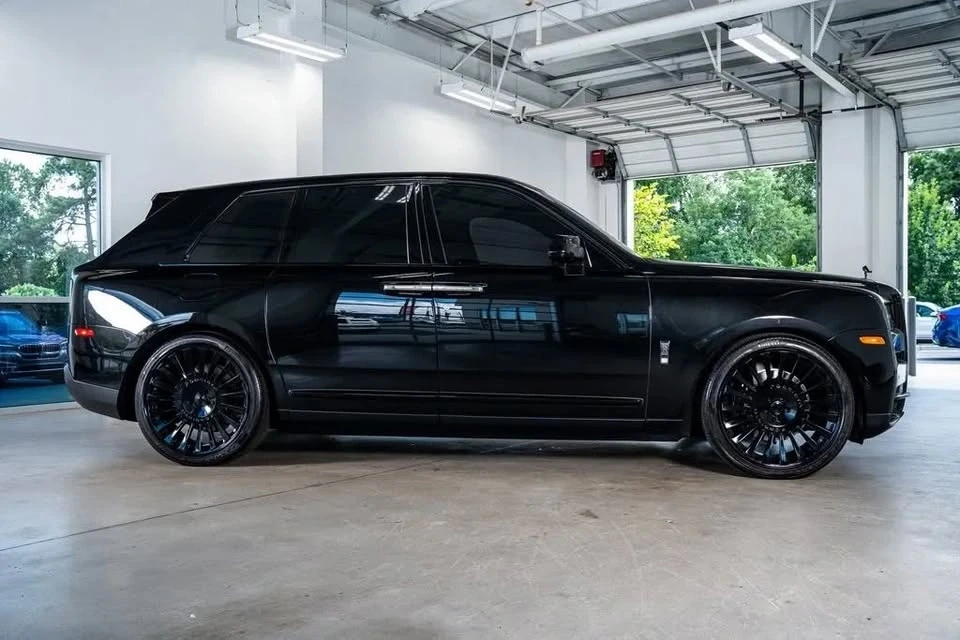 2022 Rolls-Royce Cullinan - Image 4 of 18