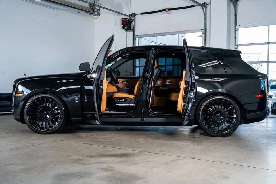 2022 Rolls-Royce Cullinan - Image 9 of 18