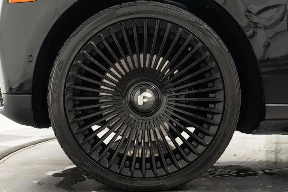 2022 Rolls-Royce Cullinan - Image 5 of 9