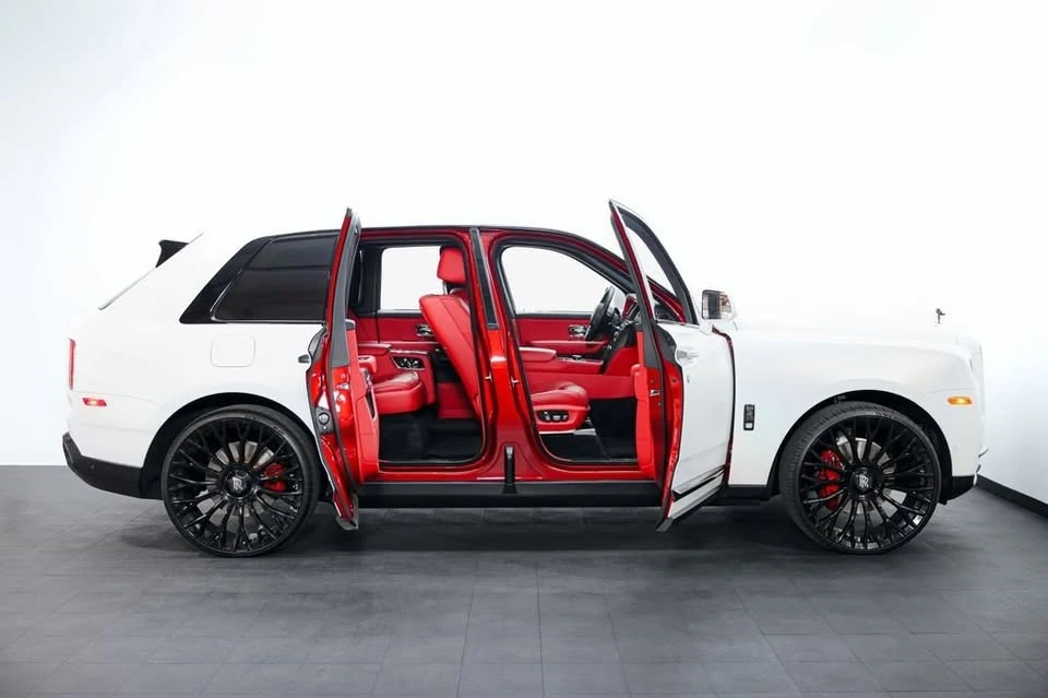 2022 Rolls-Royce Cullinan - Image 17 of 20